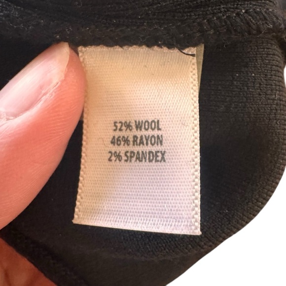 St. John Caviar Alexa Milano Knit Black Wool Blend Ankle Dress Pants Size 4 - Picture 8 of 9